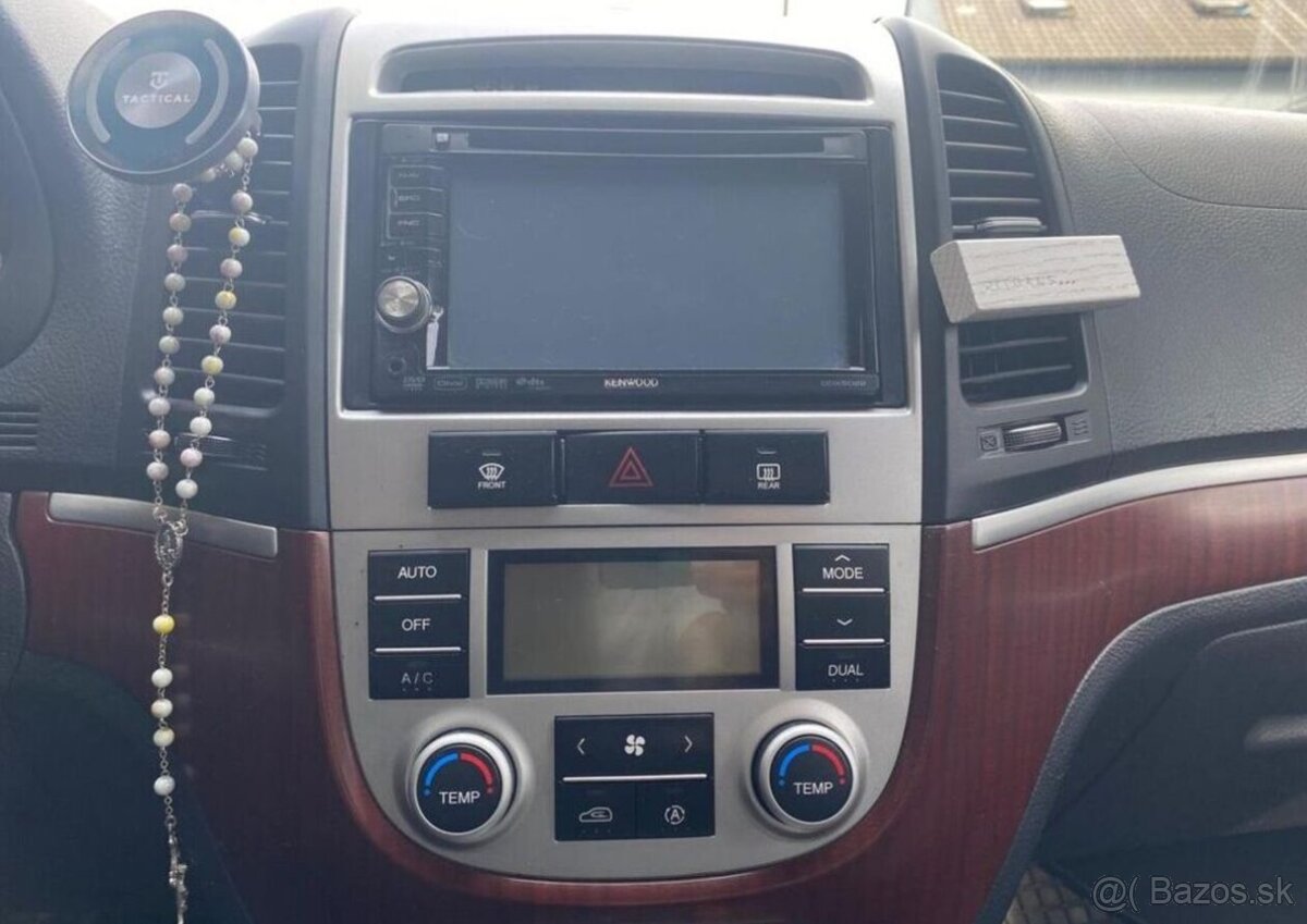 Hyundai Santa Fe 2.2-114KW-PANORAMA - 11