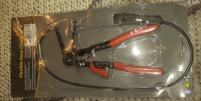 krabica c.3 ostane veci - 11