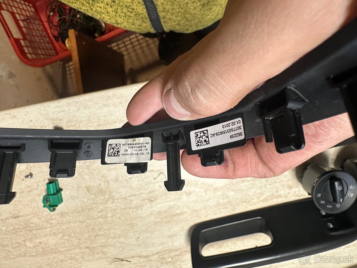 Predám náhradné diely octavia 2 facelift 2010 - 11