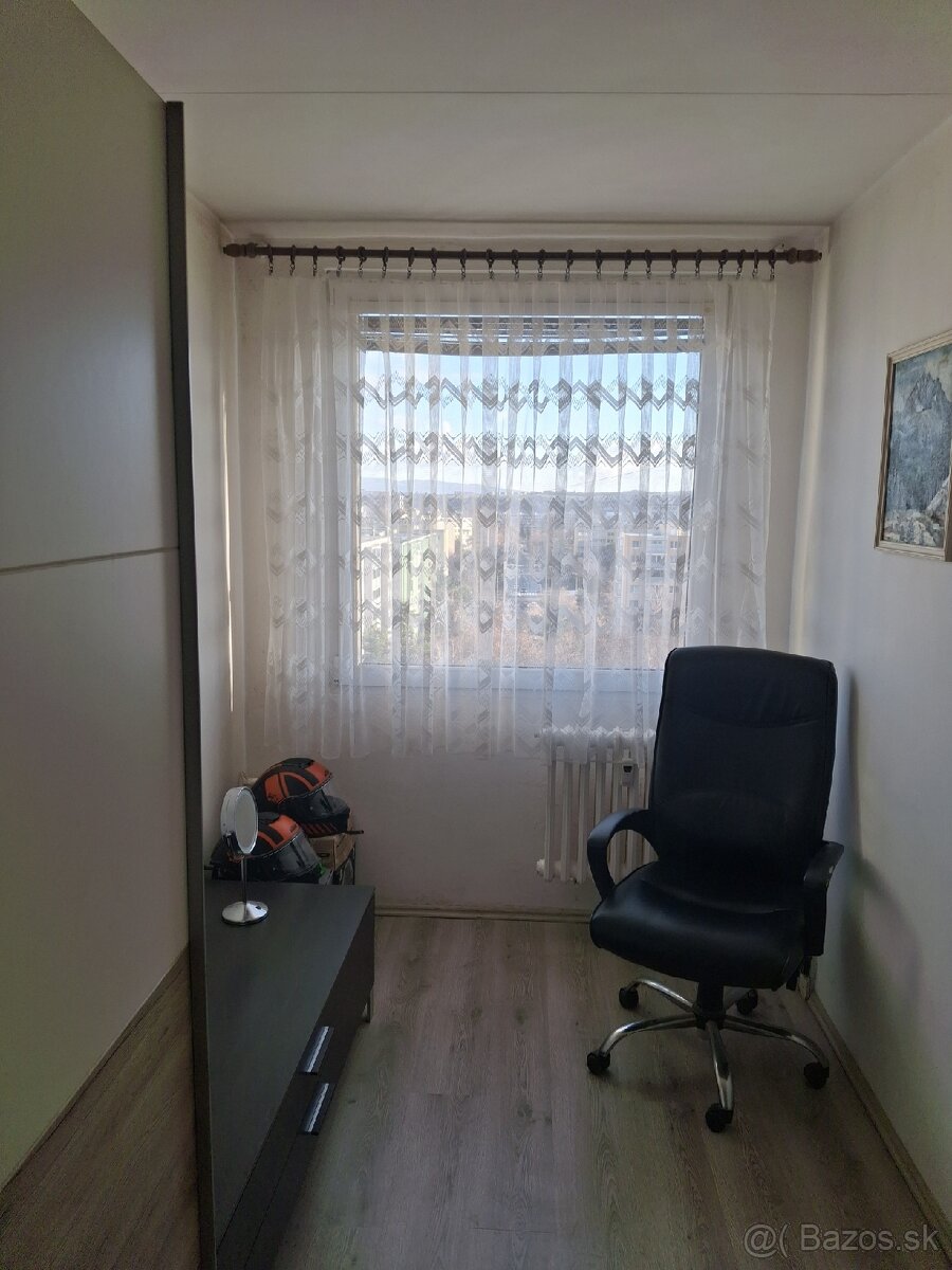 Predám:3-izbový byt Košice-Terasa Západ(Gudernová) - 11