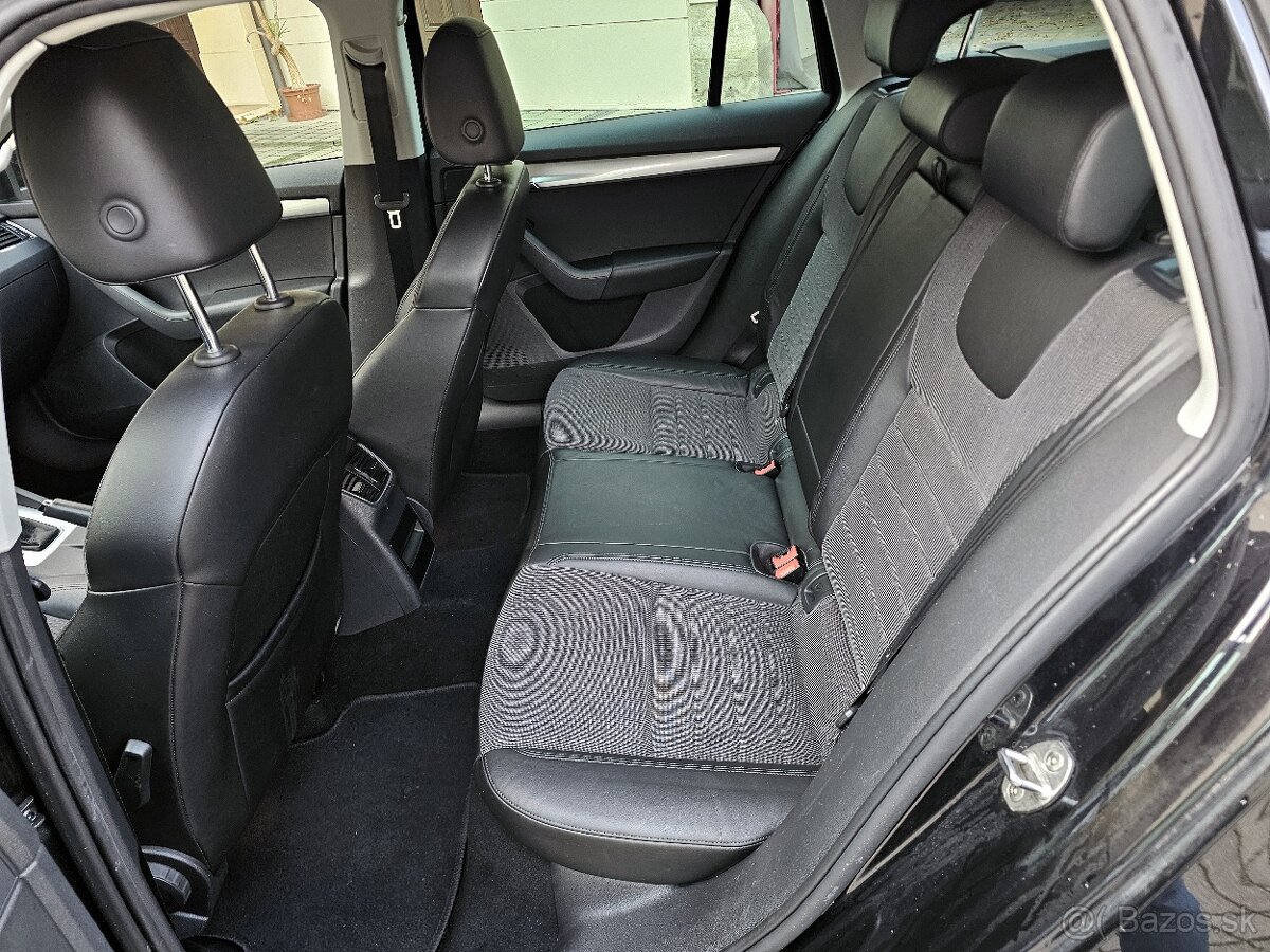 Škoda Octavia Combi 2.0 TDI DSG F1 Ambition Navi DVD Orig.KM - 11