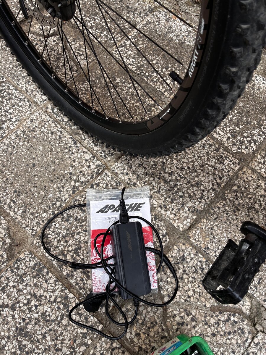 Apache Tuwan e3 elektrobicykel - 11