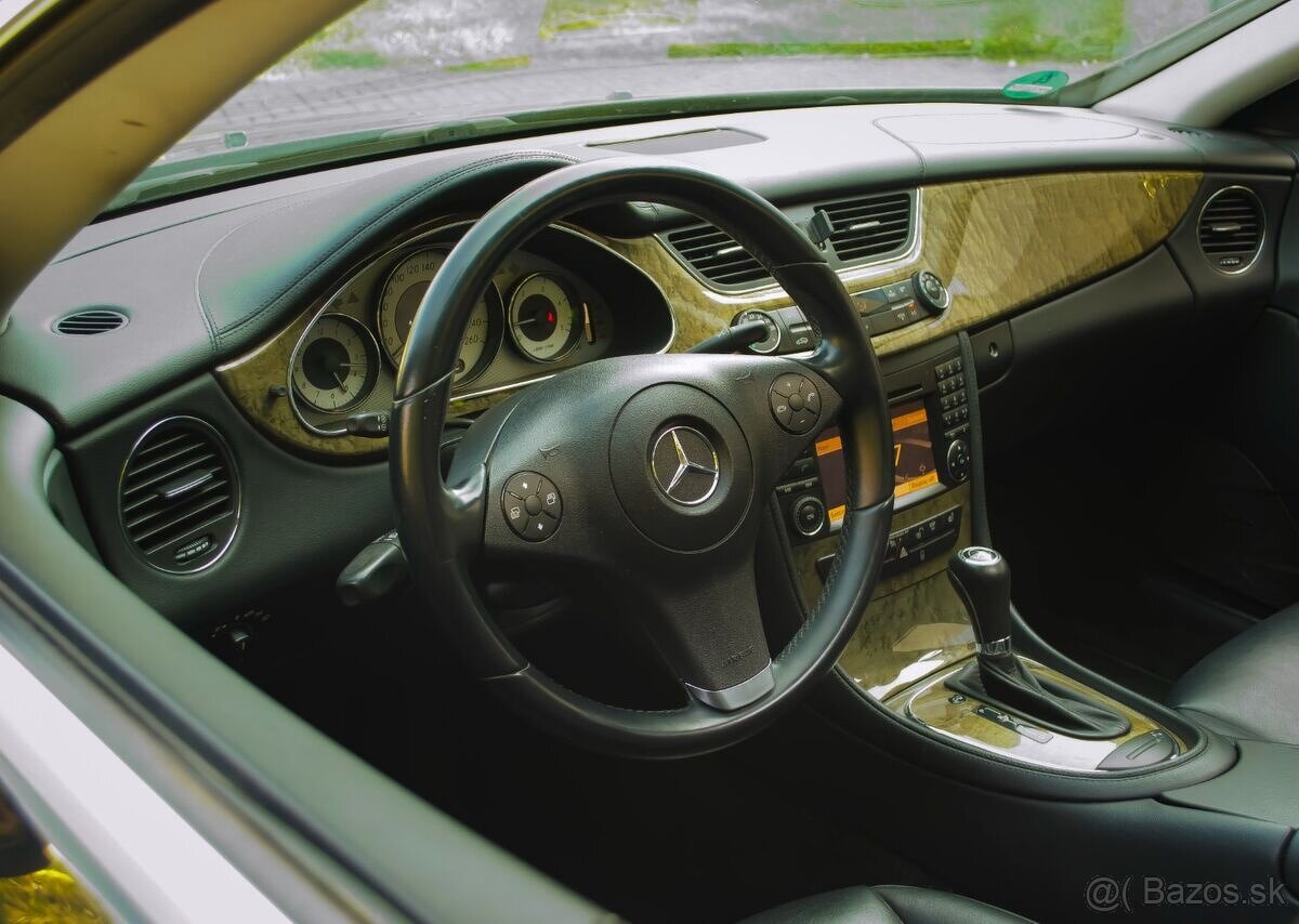 Mercedes-Benz CLS 350 CDI - 11