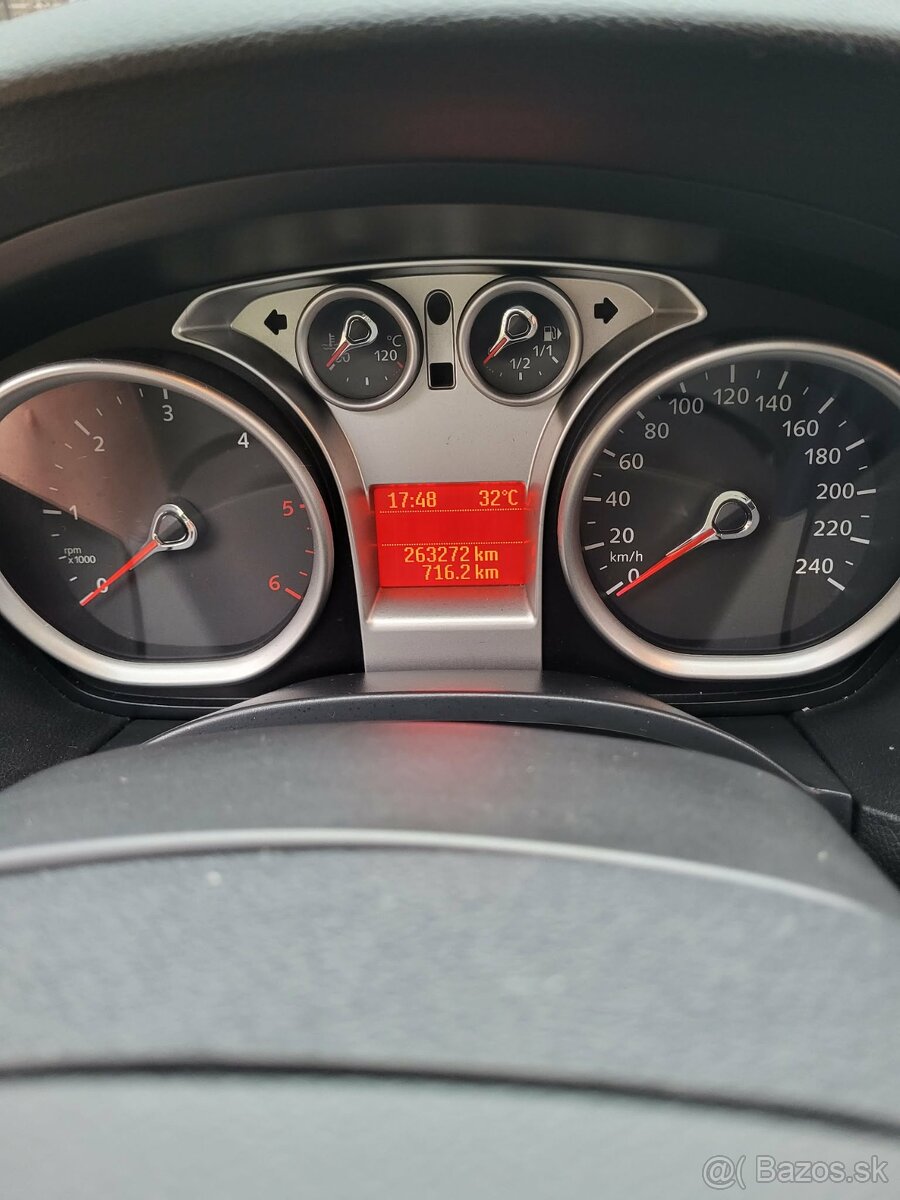 Predám Ford Focus Combi II. - 11