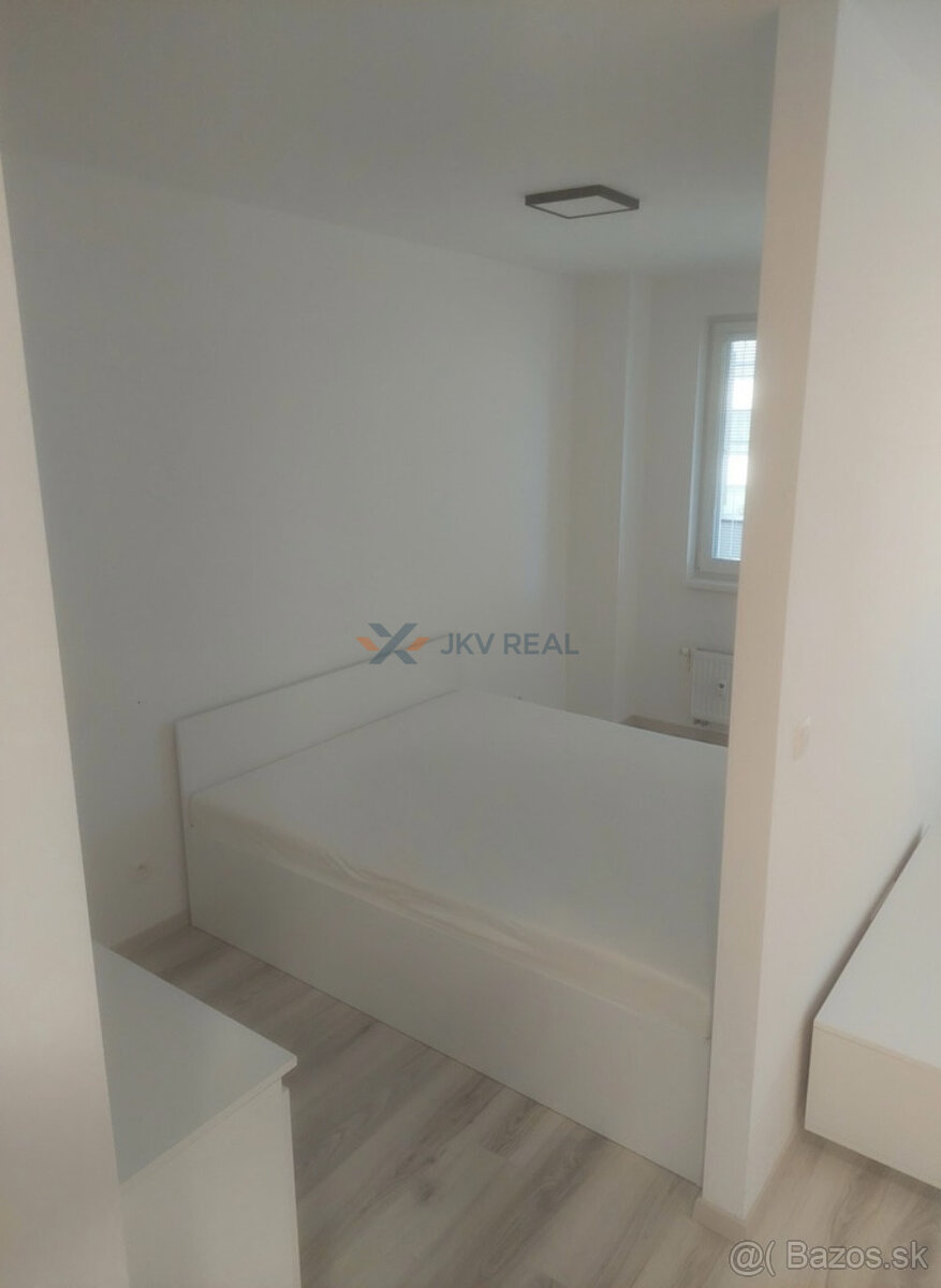 Moderný 1,5-izbový byt s loggiou a garážovým státím – Trnava - 11