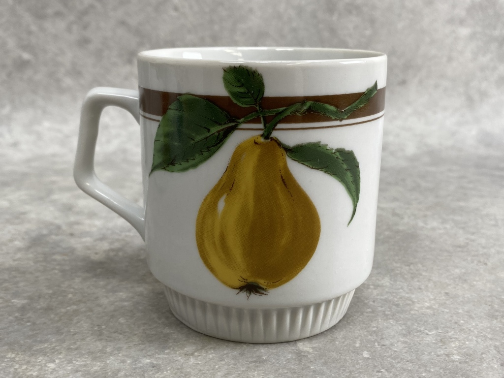 vintage ľudové šálky ovocie - 11