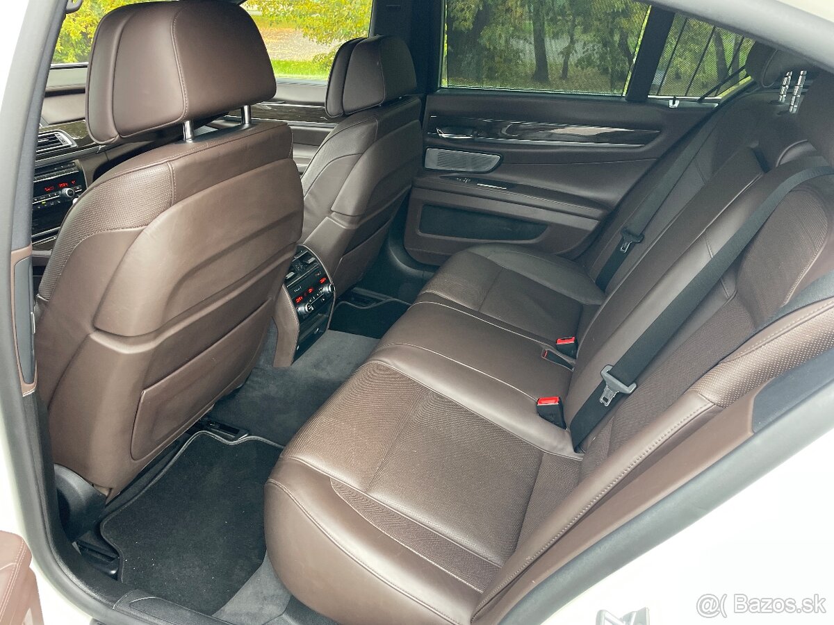 BMW 750D xdrive - 11