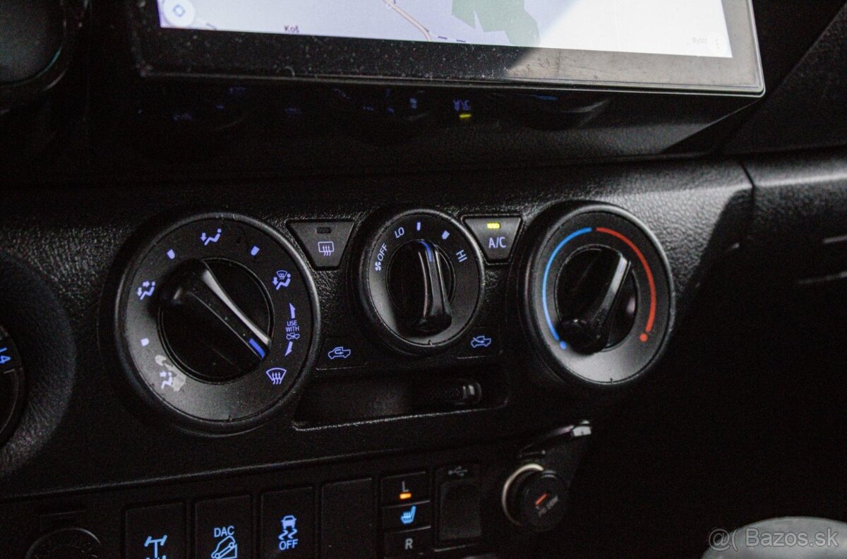 Toyota Hilux 2.4 D-4D Active A/T | 4x4 | - 11