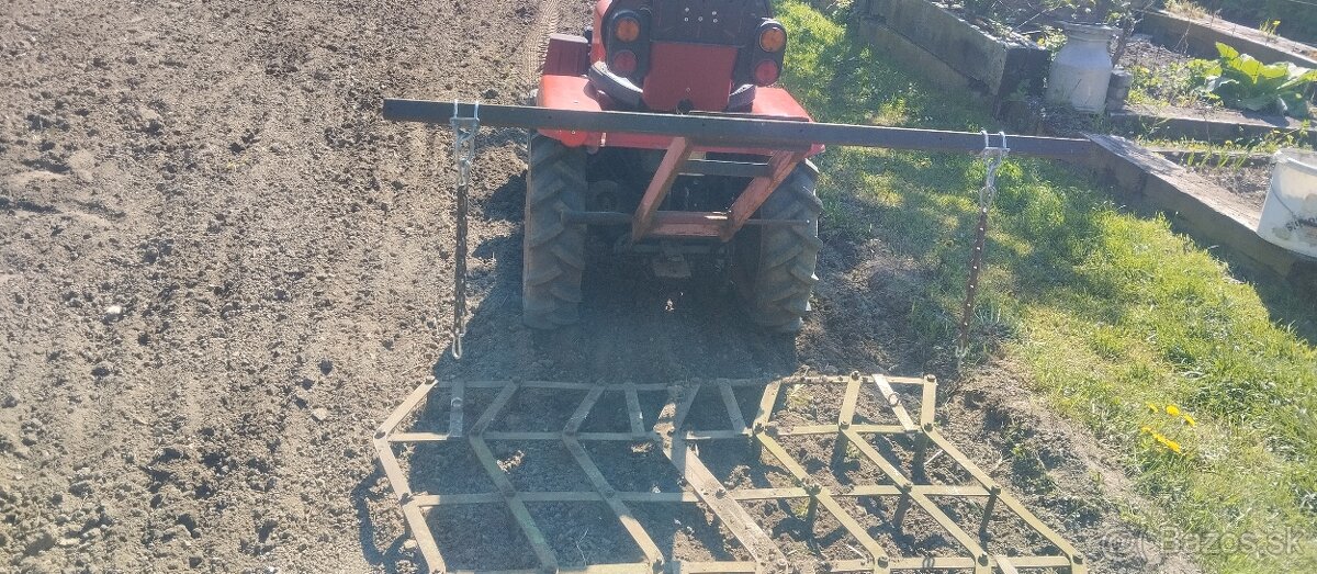 Malotraktor mi ni 070 - 11