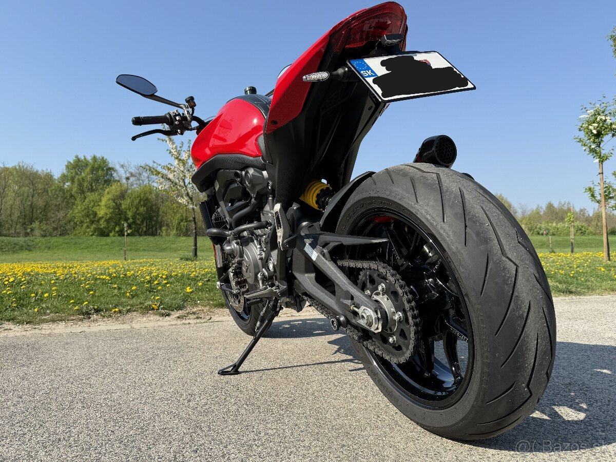 Ducati Monster+ 937 - 11