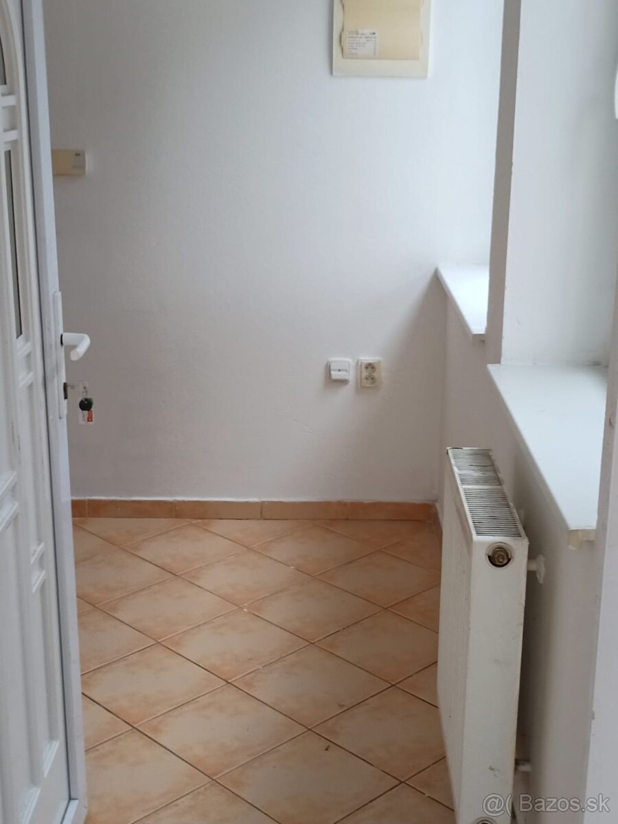 Prenajmem Rodinny dom - 11