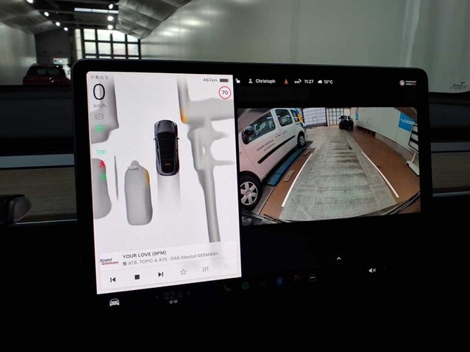 Tesla Model Y Long Range Dual Motor AWD 4x4 378 kw - 11