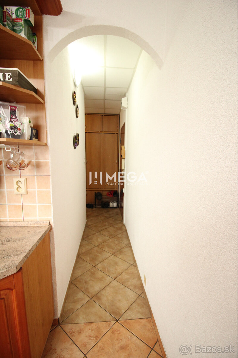 NA PREDAJ 3-izb. byt s loggiou – Sídl. pod Sokolejom, HUMENN - 11