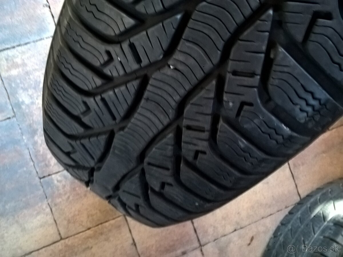 4 ks ZIMNÉ 195/60 R15 88T KLEBER cca 7 mm - LEN 20,- €/kus - 11