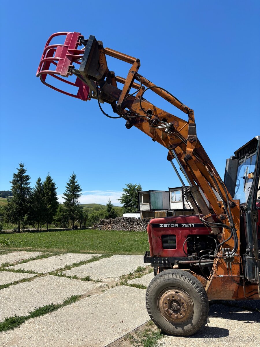 Zetor 7211 s čelným nakladačom - 11