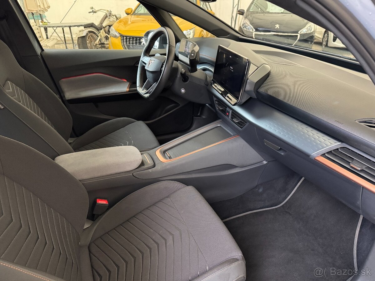 Cupra Born 204 PS - 11