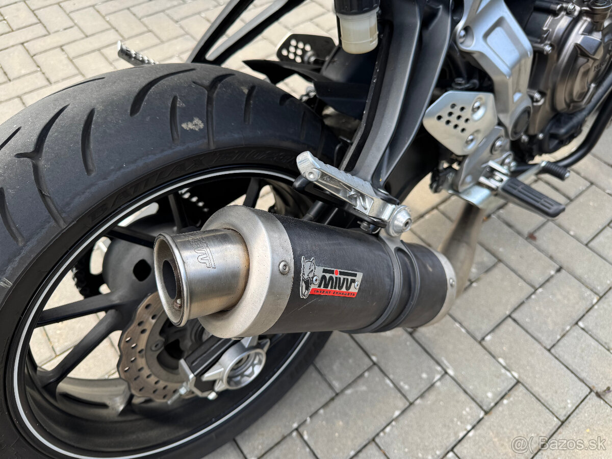Yamaha MT-07 1 - 11