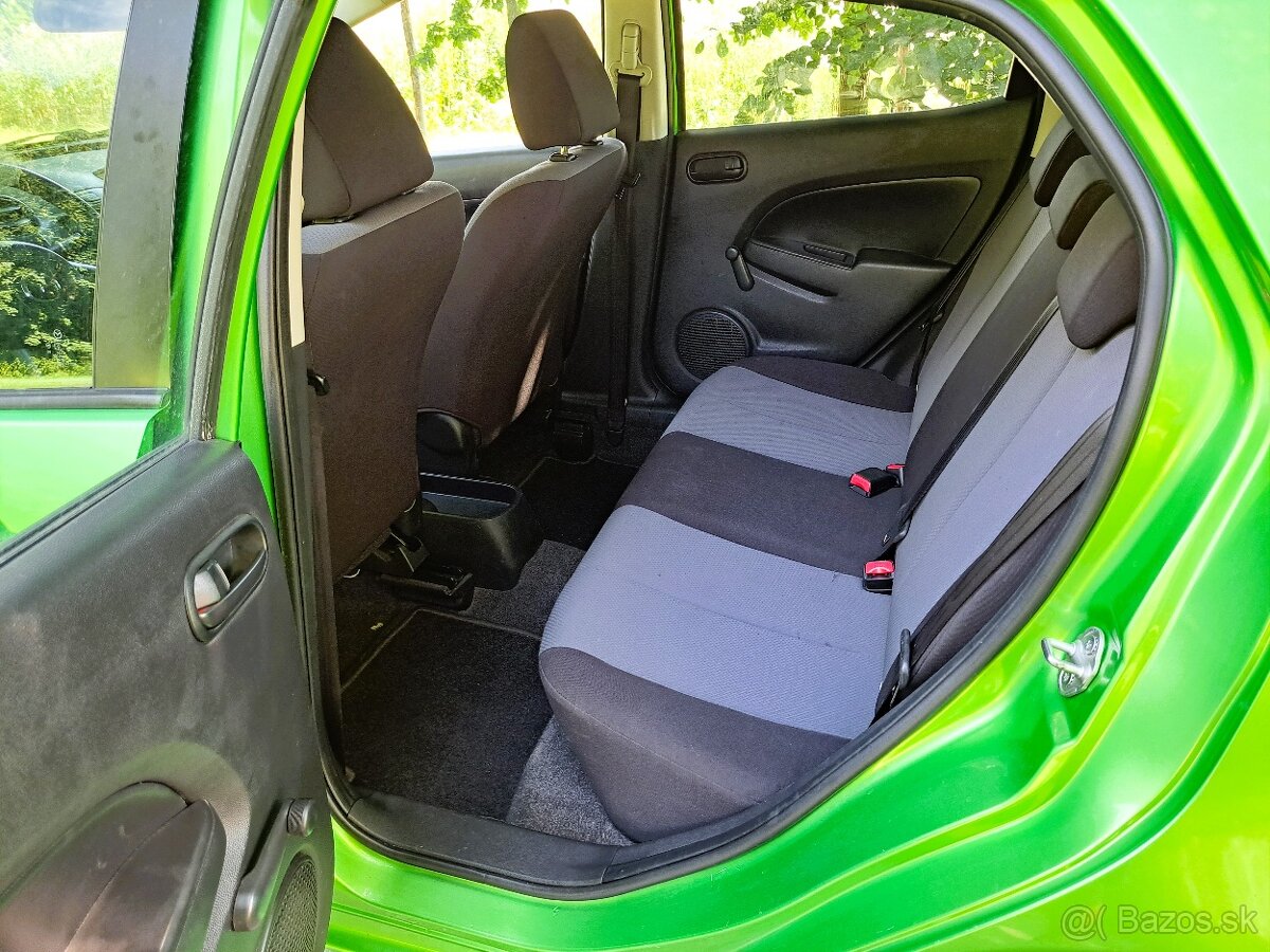 Mazda 2 1.3i 55kw,r.v.2010,po STK - 11