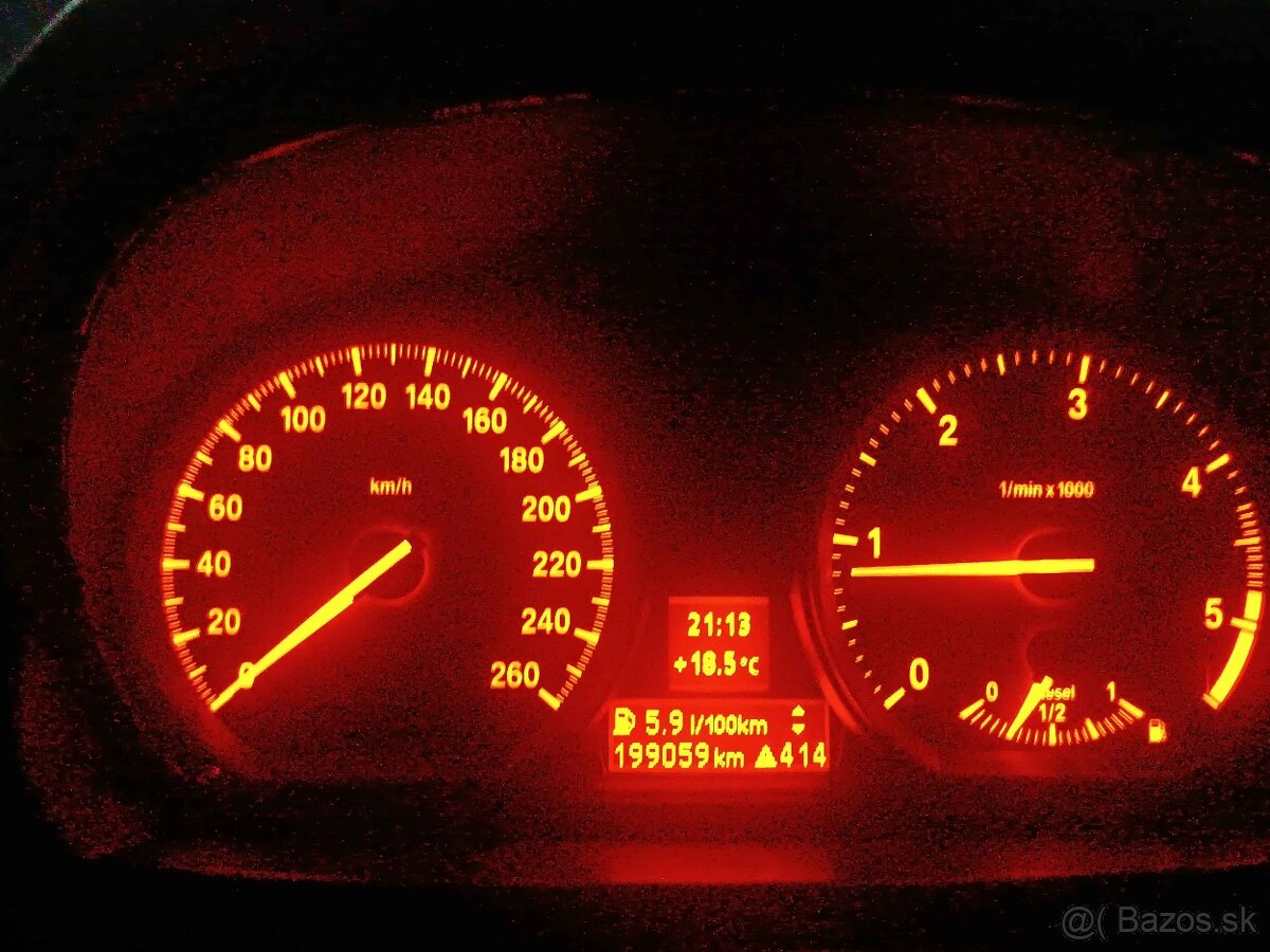 BMW 120d 130kw 2010 E87 - 11