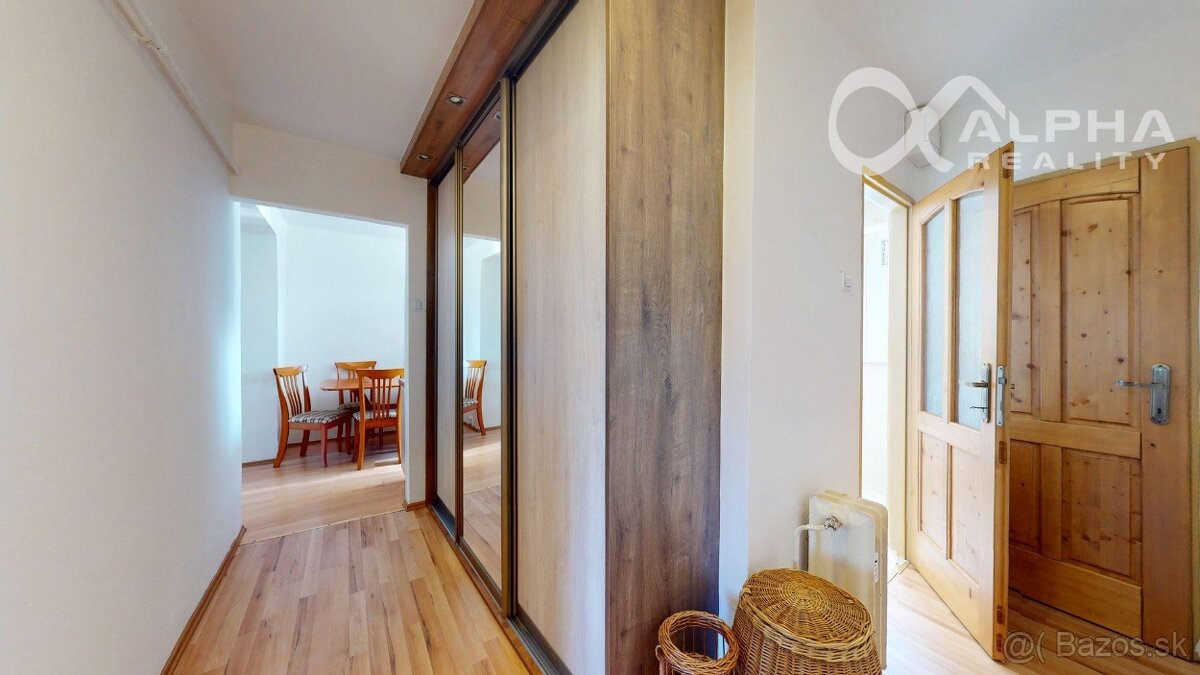 Prenájom 2 izbový byt, centrum SNV - 11