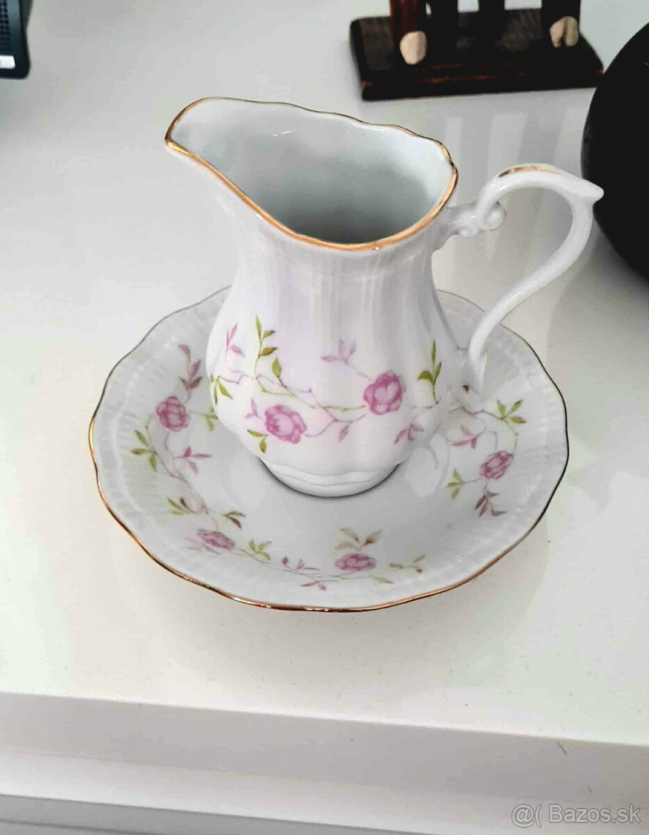 Značkový porcelán, porcelánová bábika - 11