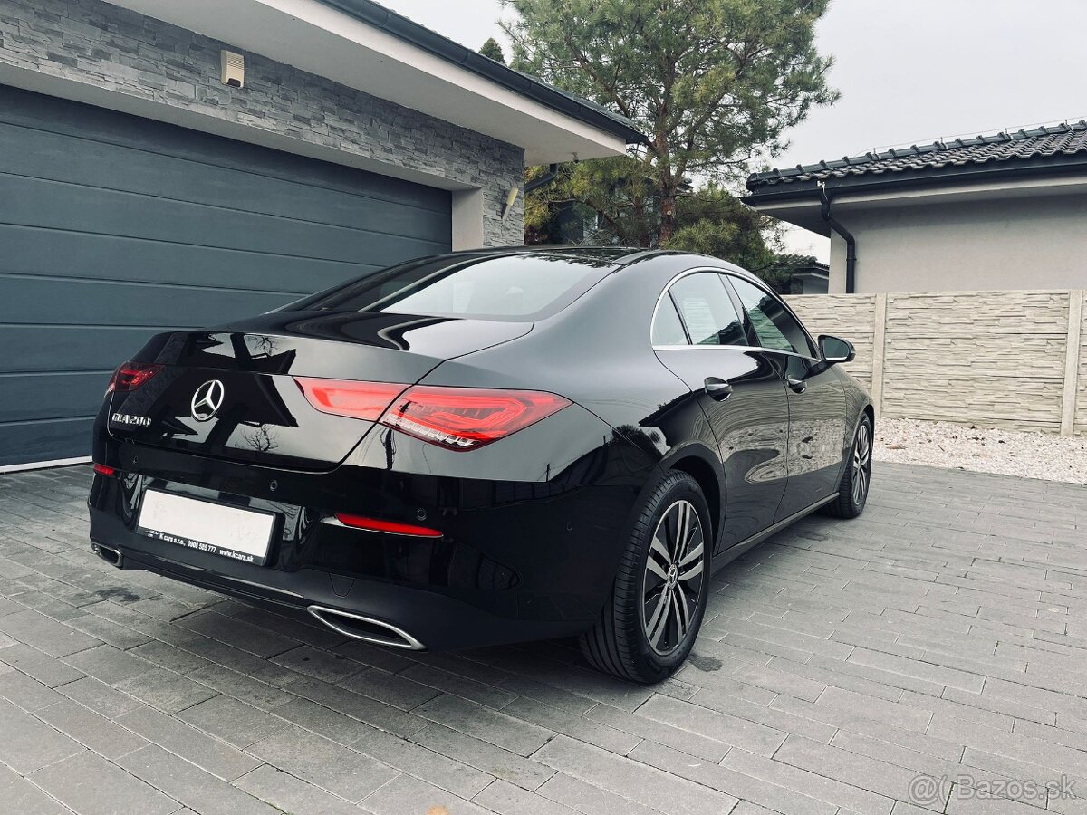 Mercedes-Benz CLA Kupé 200 - 11