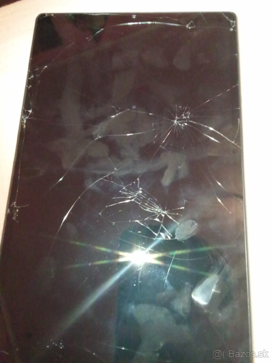 Predám tablet Lenovo M10 mhd plne funkční - 11