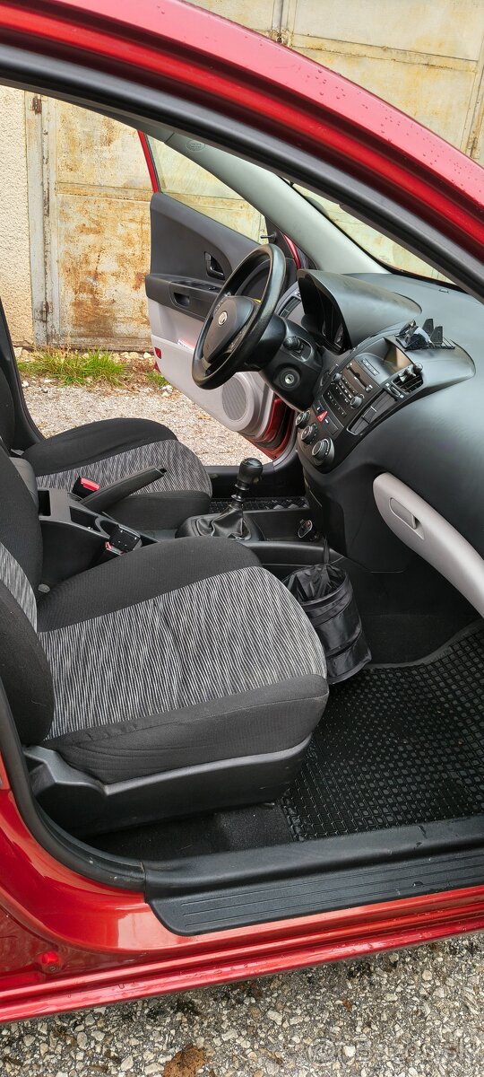 Kia Ceed 1.4 77kw - 11