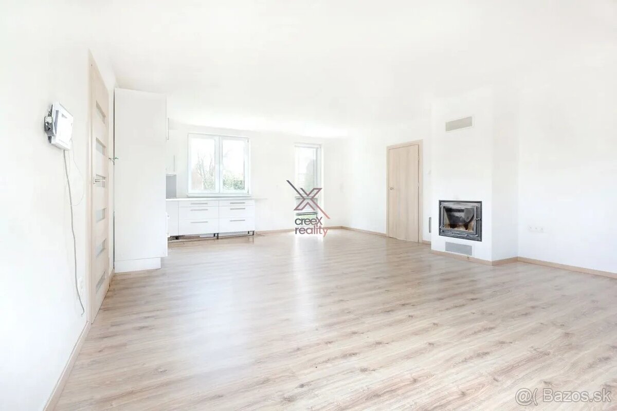 Rodinny dom v obci Malženice - 11