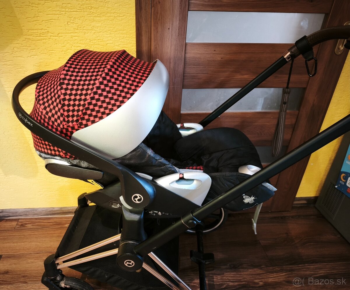 Cybex Cloud Z i-size - 11