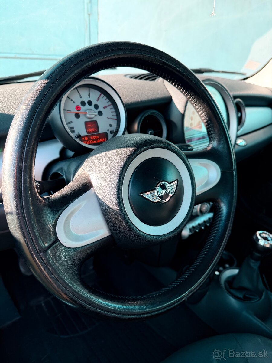 MINI COOPER CLUBMAN 1.6DIESEL MODEL 2009 TOP - 11