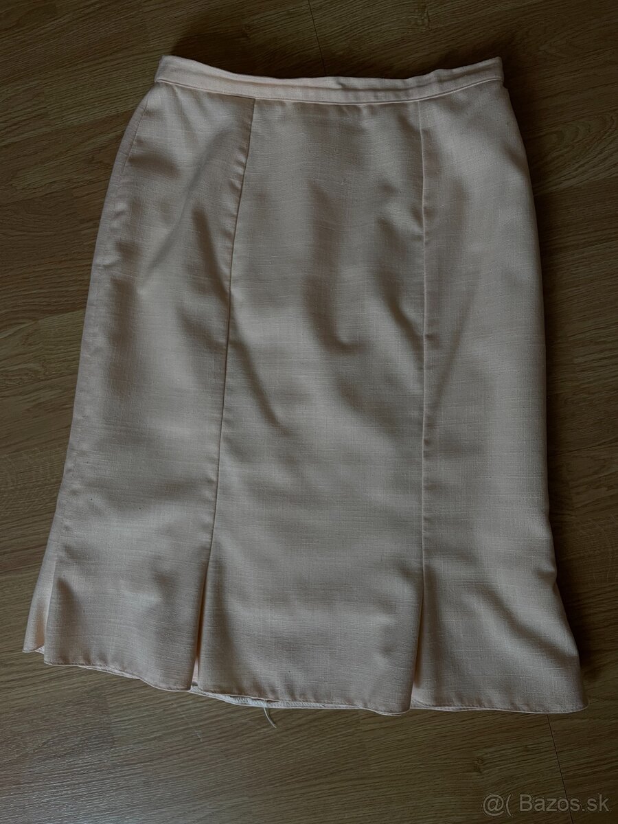 Predám slávnostný kostým - 11