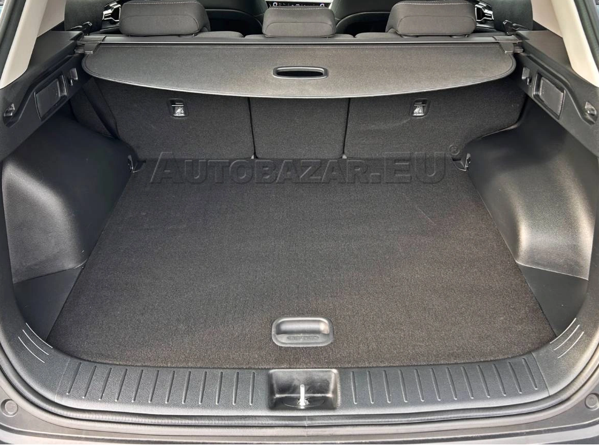 Kia Sportage 1.6, 2022, 1.maj., 24000km v záruke, GOLD - 11