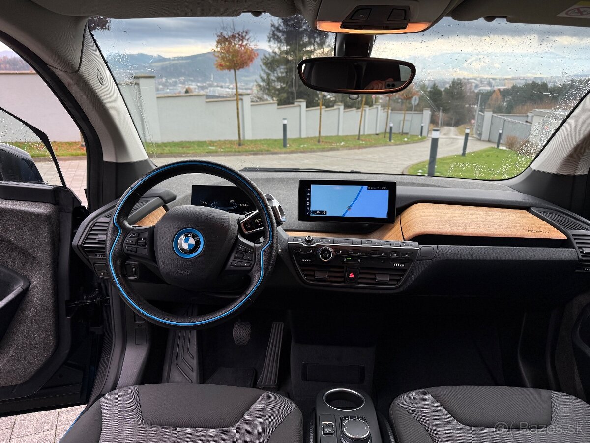 2021 BMW i3 120ah DPH - 11