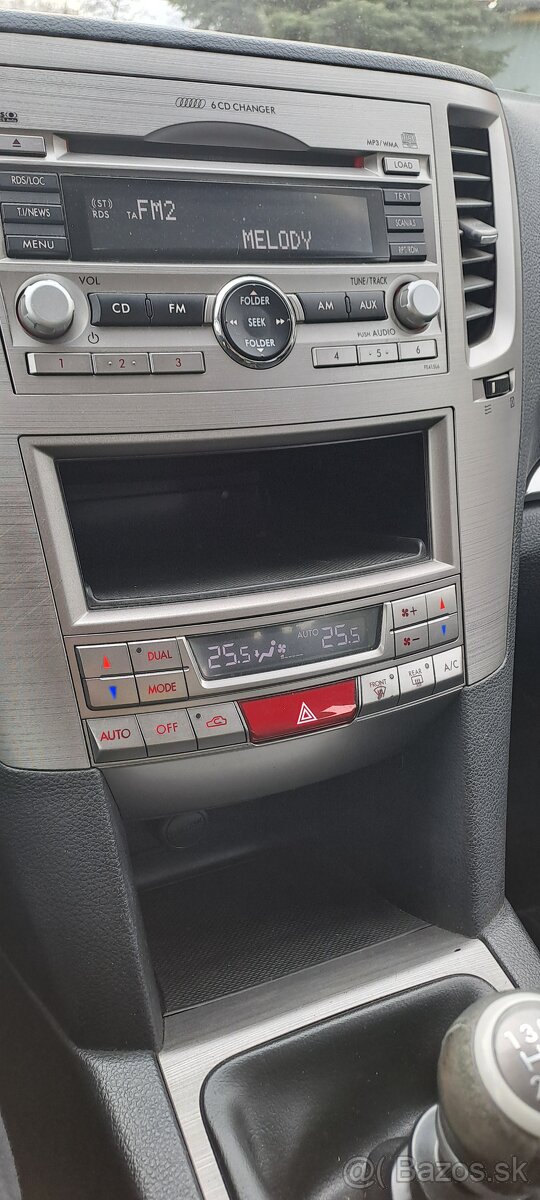 Subaru Legacy 2.0i 4×4 AWD - 11