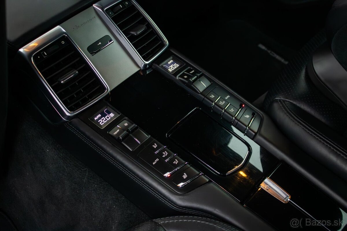 Porsche Panamera 4S 2011 4.8 294kW 4x4 BOSE Audio - 11