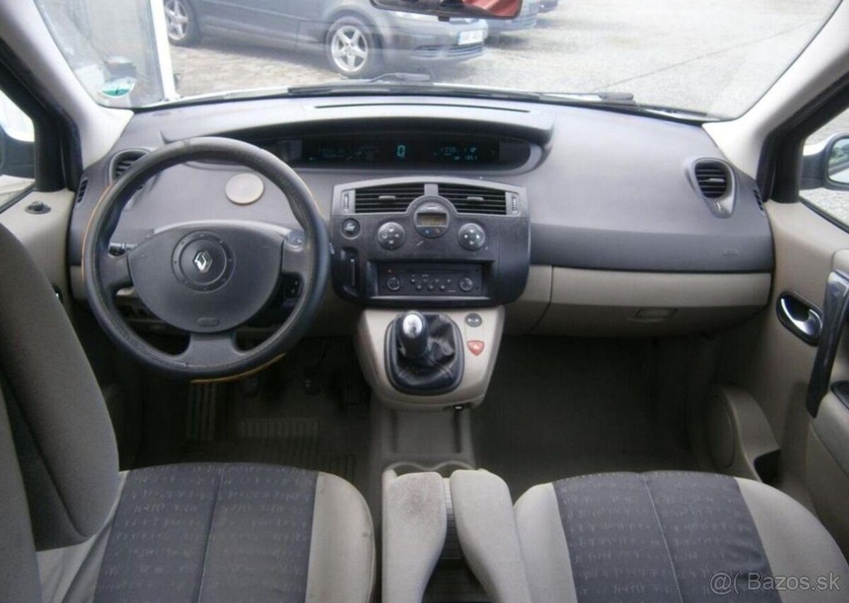 Renault Scénic 1.6i serviska benzín manuál 83 kw - 11