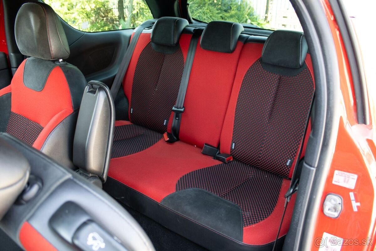 Citroën DS3 1.6 THP / 115kW / M6 / 2012 - 11
