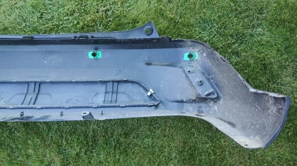 Toyota Corolla Cross 2020 - Zadny naraznik kryt spojler - 11