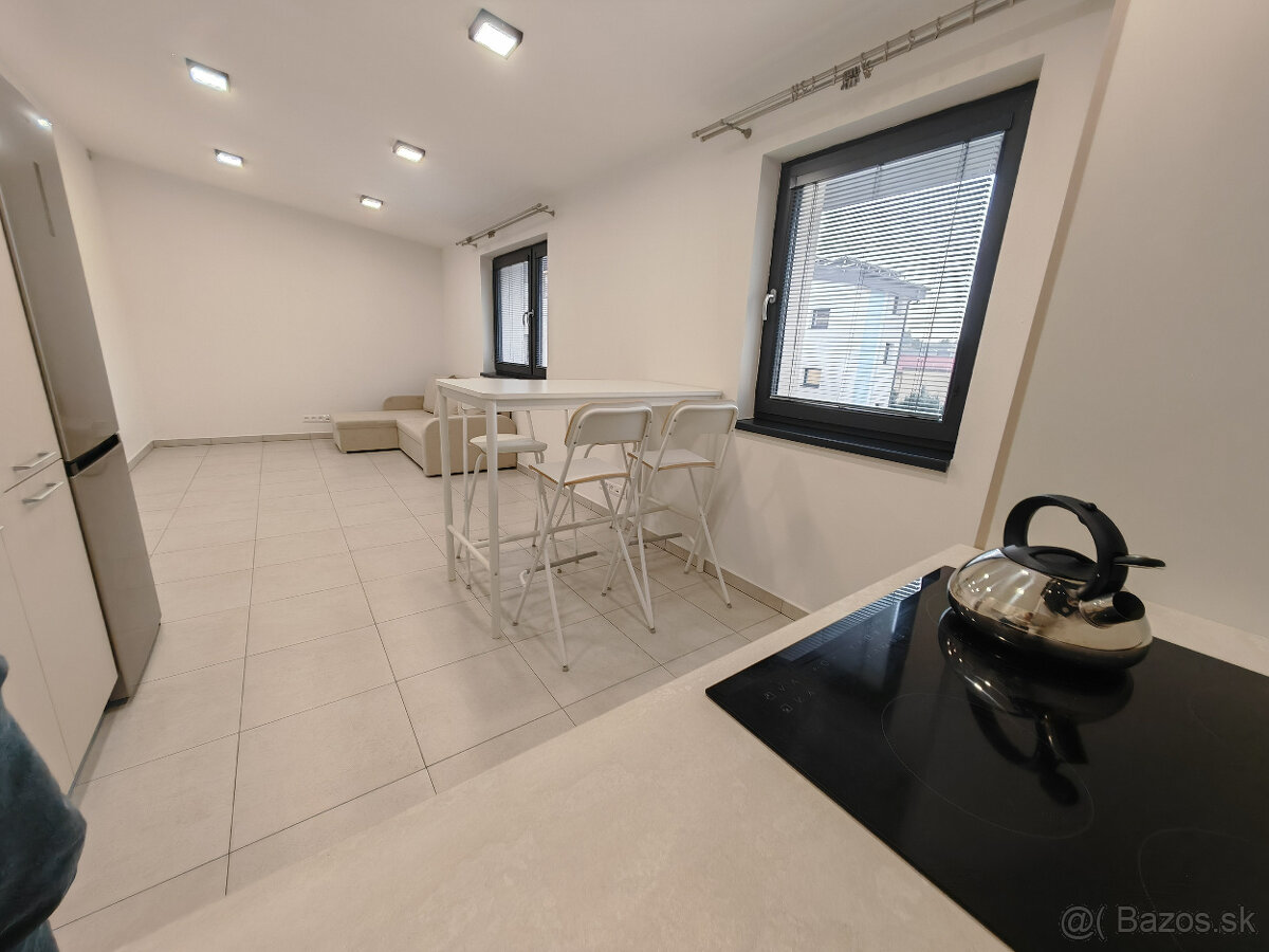 2 izbový byt na prenájom PB ihneď voľný - 11