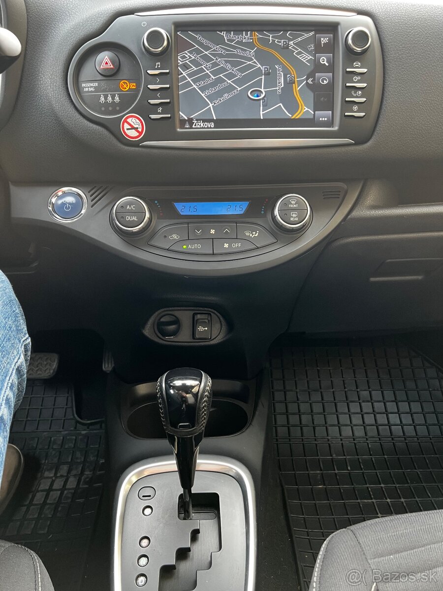 Toyota Yaris Hybrid 1.5 HSD CVT 5dv. - 11