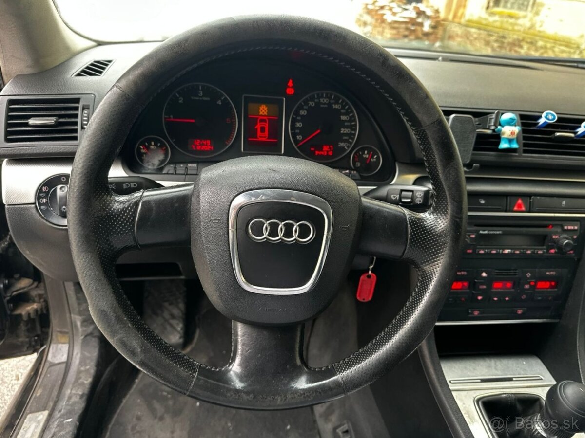 Audi A4 Avant 2.0 TDI - 11