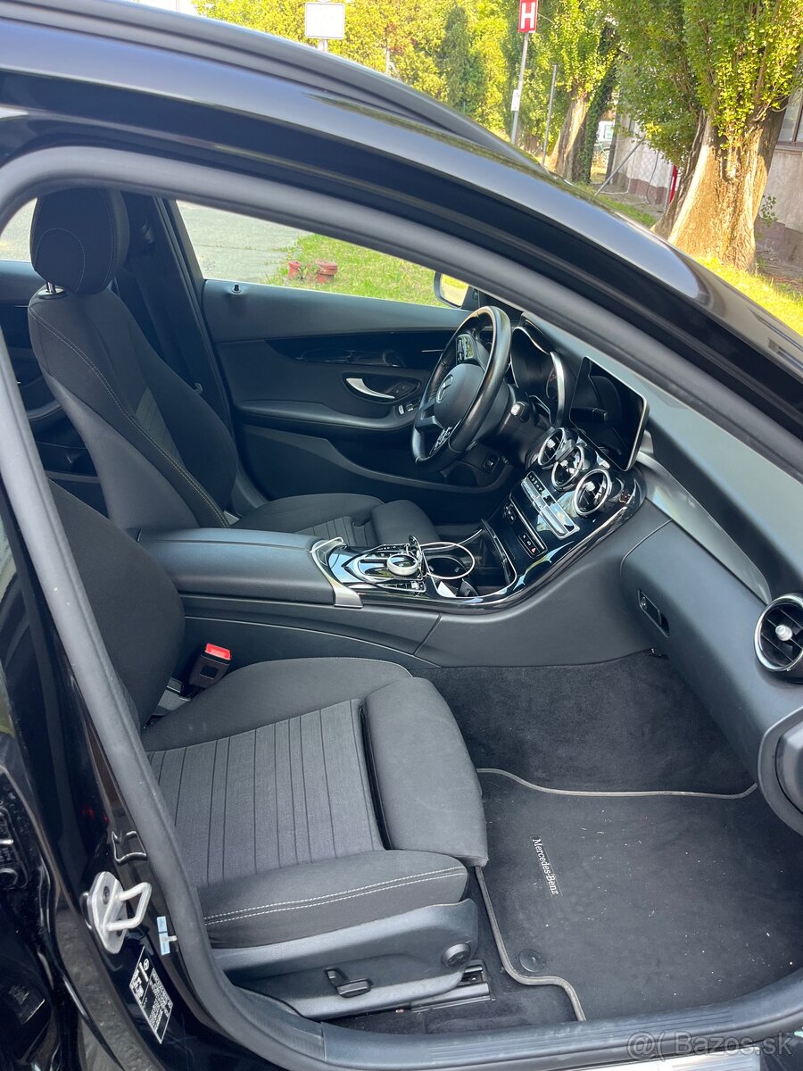 Mercedes-Benz C 220 trieda - 11