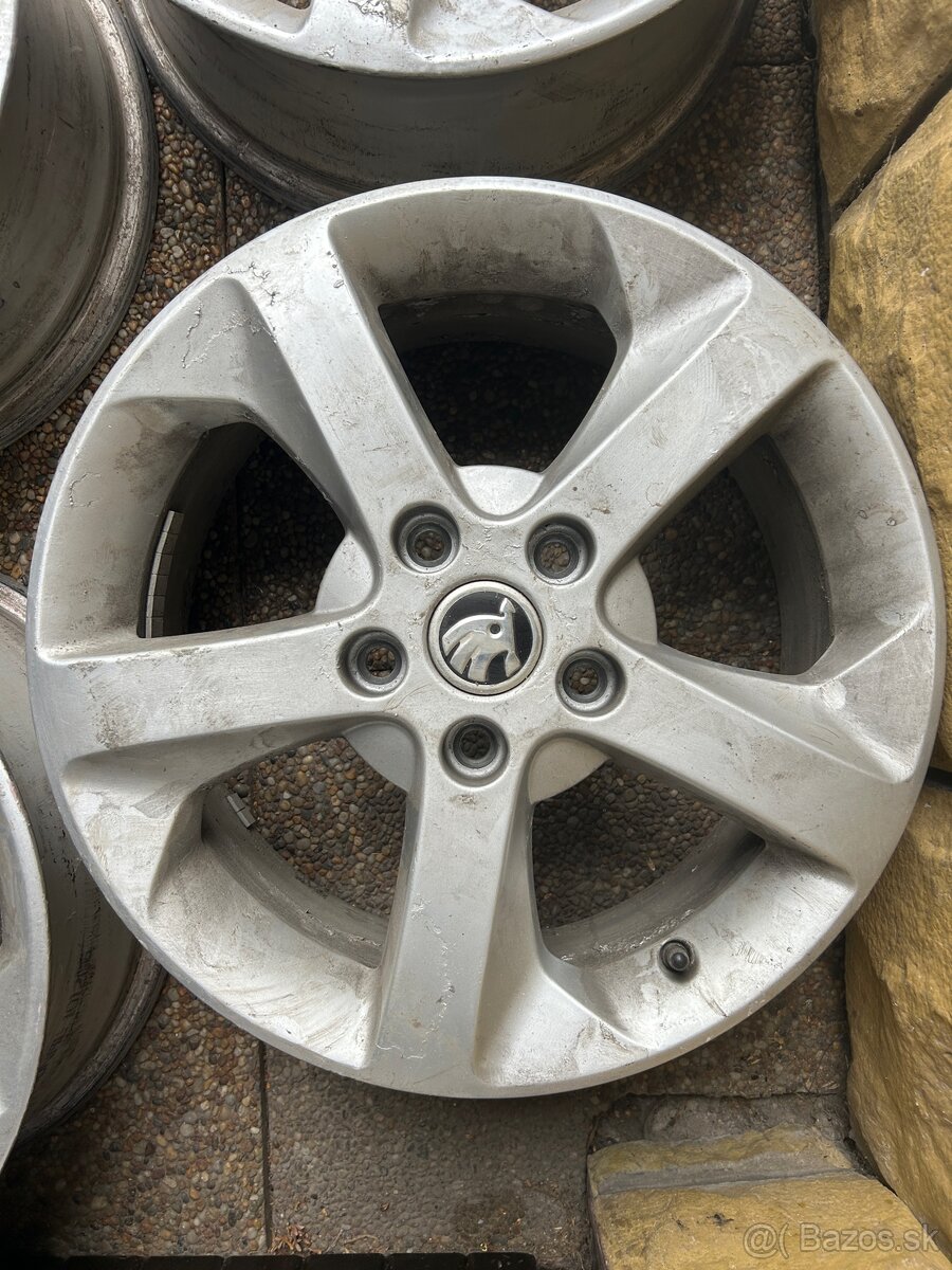 Predám ( kávovar, grafické karty, disky R16) - 11