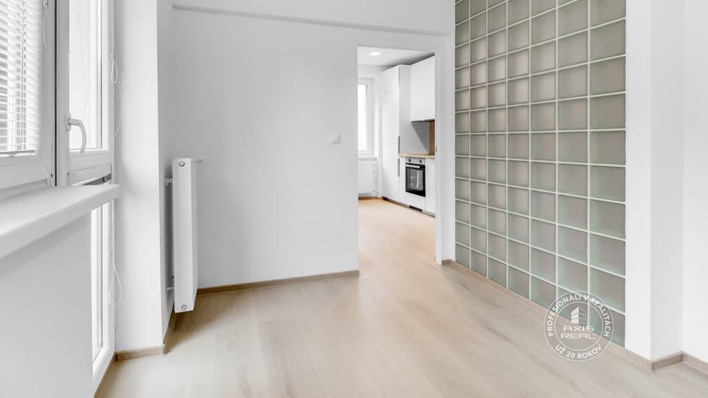 AXIS REAL | 3-izbový byt REKONŠTRUKCII, BA III. Rača, Račian - 11