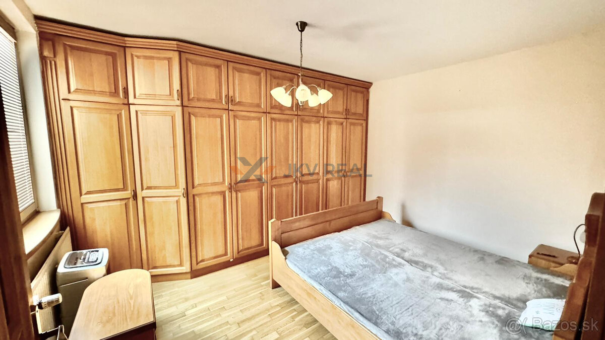 Predaj: Kompletný a Zrekonštruovaný 3-izbový Byt s Balkónom - 11