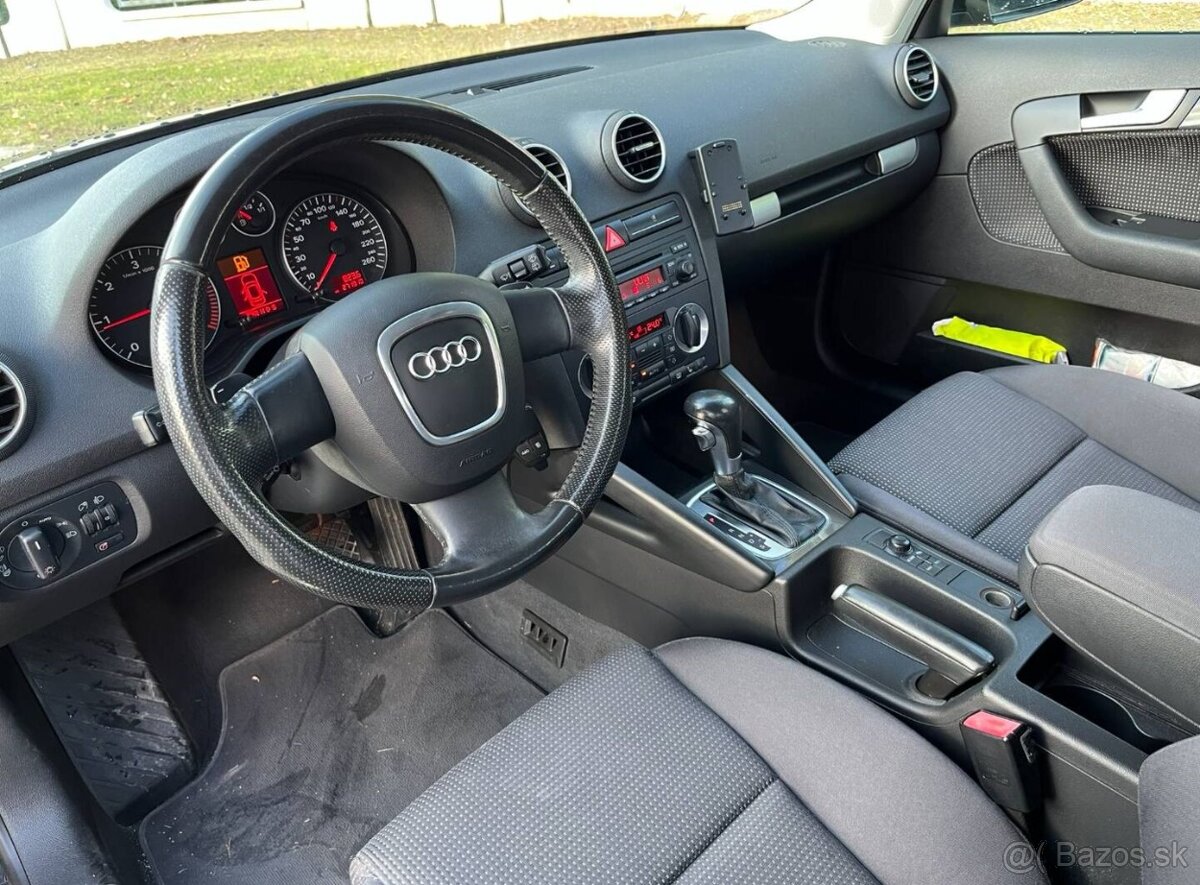 Audi A3 Sportback 2.0 TDI - 11