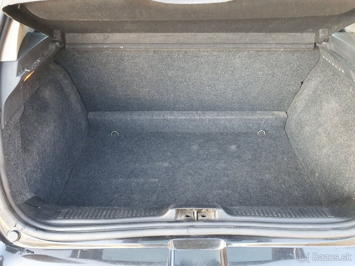 Renault Clio 1.2 16V Authentique 55 KW, M5 - 11