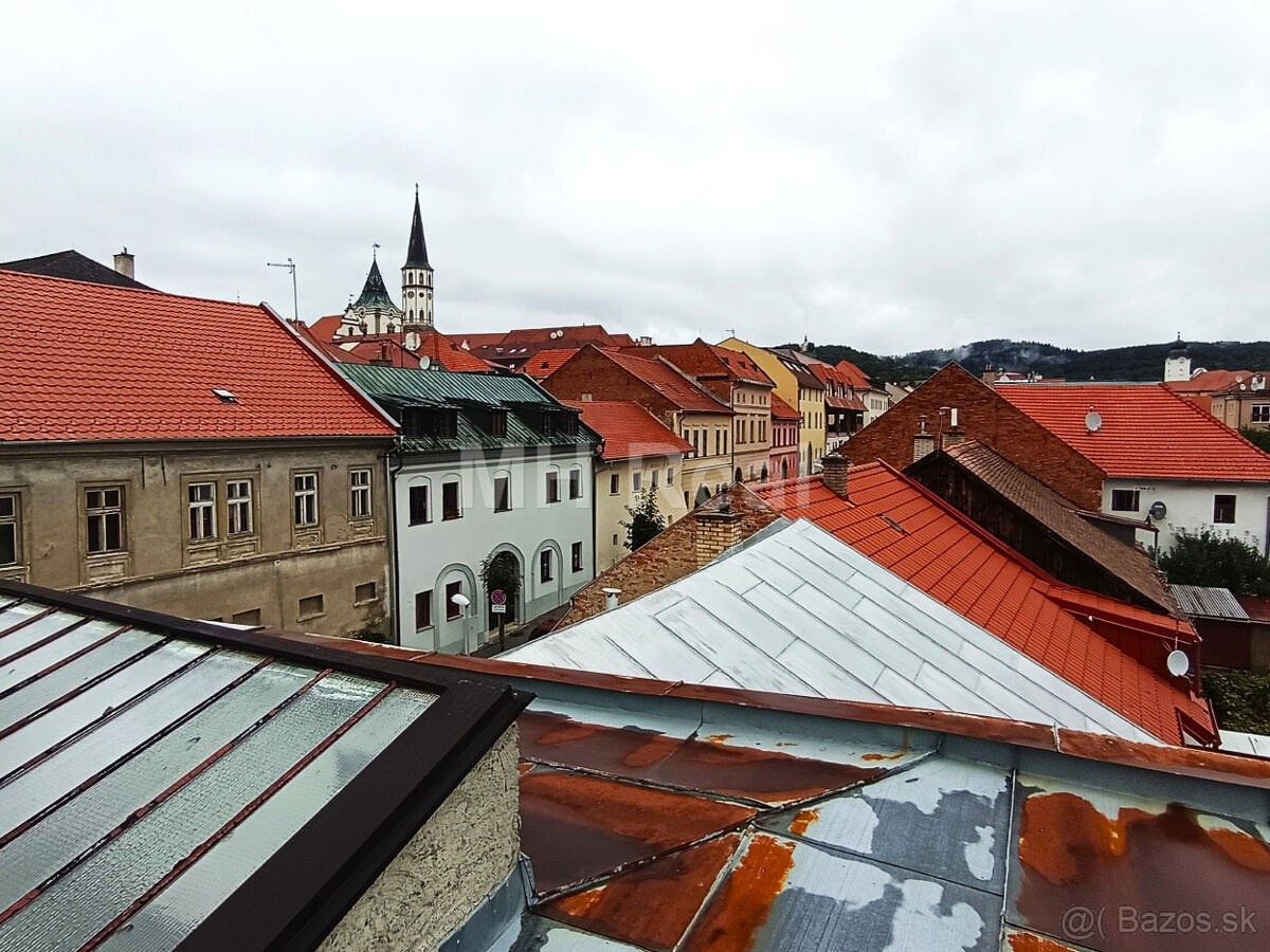 LEVOČA - historický dom v centre mesta - 11