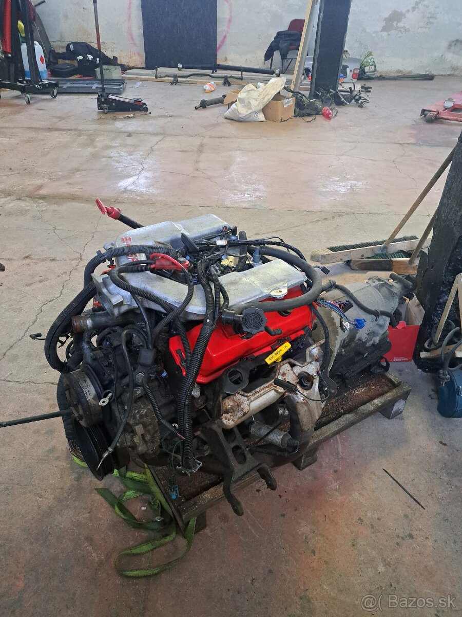 Rozpredám Pontiac firebird - 11